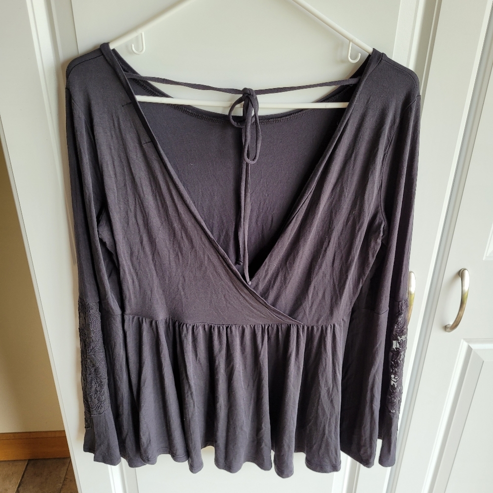 2 American Eagle Medium soft and sexy shirts
